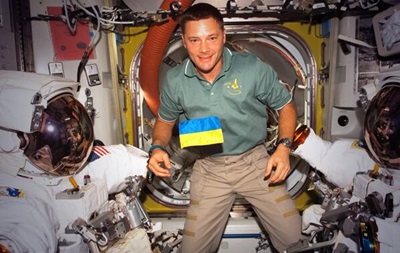 Американский астронавт на МКС почтил память погибших в Киеве