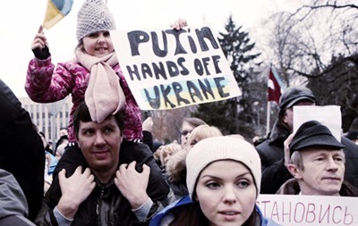 Марш за введение санкций против России