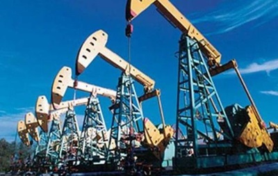 Ціни на нафту на світових ринках знизилися