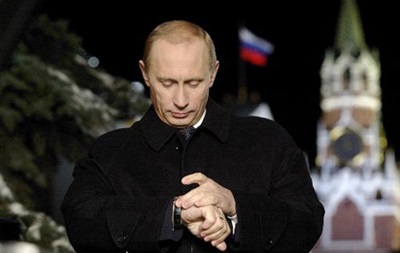 Київський підліток повернув Путіну годинник, який отримав від нього в подарунок
