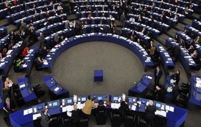 Глава однієї з фракцій Європарламенту закликав ЄС ввести санкції проти Росії