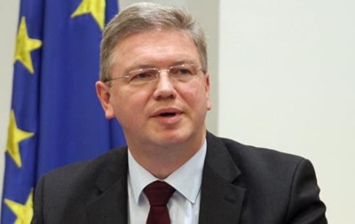 Фюле предложил принять Украину в Евросоюз