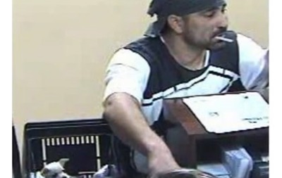 Американец пошел на ограбление банка в компании чихуахуа