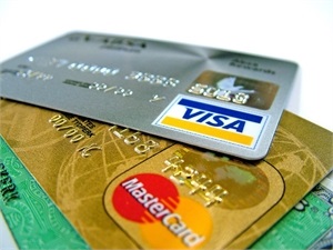 Visa і MasterCard заблокували операції російського СМП Банку