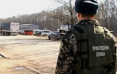 На въездах в Черновицкую область разместили вооруженные блок-посты