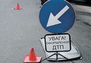 Под Симферополем автомобиль врезался в колонну велосипедистов