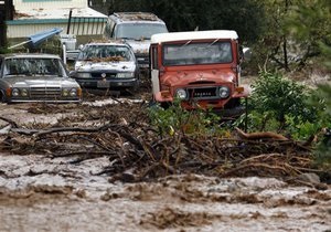 Шварценеггер объявил режим ЧП в нескольких районах Калифорнии из-за угрозы наводнения