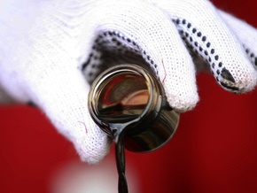 АМКУ подозревает в сговоре нефтетрейдеров