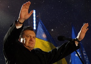 Янукович поздравил украинский народ с Новым годом