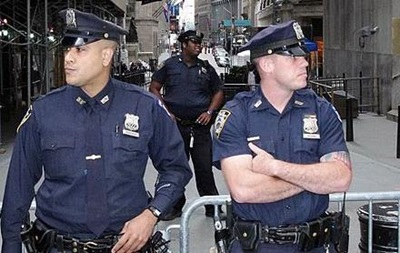Полиция Нью-Йорка отказалась от слежки за мусульманами