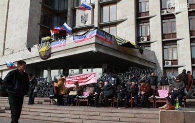 У Оплоті заявили, що продовжуватимуть захоплювати міськради Донецької області