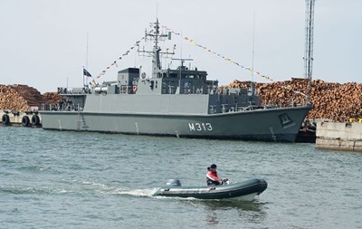 НАТО відправить у Балтійське море п ять військових кораблів