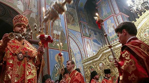 Православні України у Великдень молилися за мир в країні 