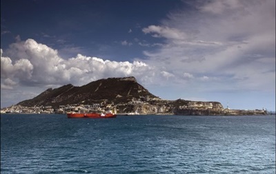 Гибралтар остался без света из-за взрыва на электростанции