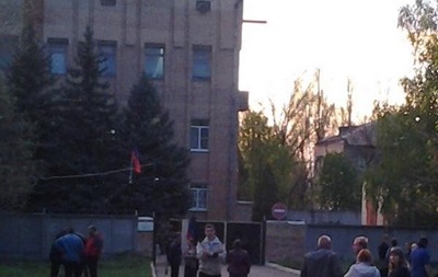 В Краматорске сторонники федерализации заняли здание СБУ 