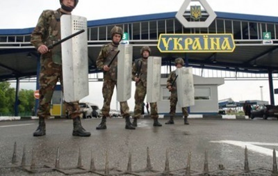На российско-украинской границе вырыли 600 км противотанковых рвов