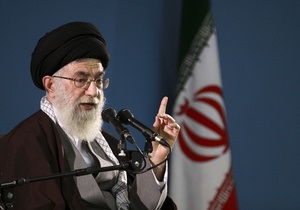 Духовный лидер Ирана аятолла Али Хаменеи помиловал 100 заключенных