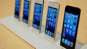 Apple заявляє про неочікувано високі прибутки 