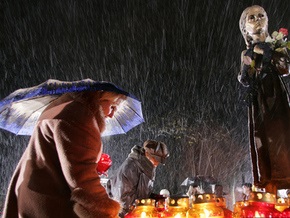 Завтра в центре Киева зажгут 30 тысяч свечей в память о жертвах Голодомора