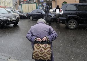 В киевской мэрии заверили, что пенсионеров не лишат бесплатного проезда в метро
