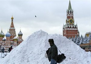 В Москве мужчину, требовавшего на Красной площади встречи с президентом, отправили в психбольницу