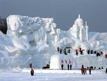 В Китае построили самую крупную снежную скульптуру