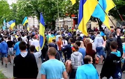 В Днепропетровске прошло шествие за единство Украины