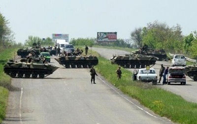 В Славянске десантники отбили атаку вооруженных людей - Минобороны