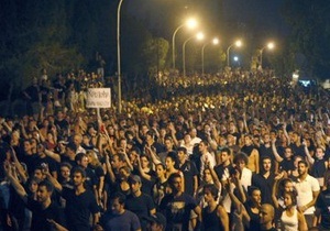 На Кипре 2,5 тысячи человек пикетировали президентский дворец