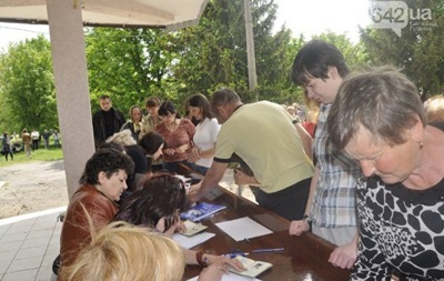 Підсумки референдуму в Луганську оголосять на мітингу 12 травня