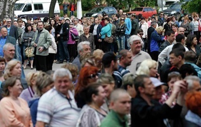 За незалежність Луганської області проголосували 94-98% виборців - організатори
