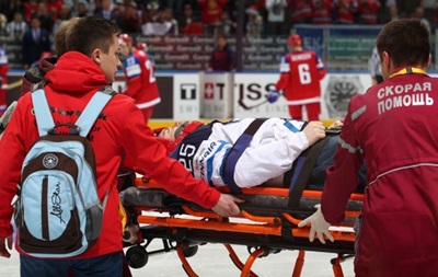 Удар російського хокеїста викликав струс мозку у суперника