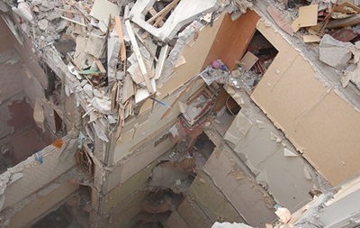 В Николаеве разобрали завалы на уровне 1-го и 2-го этажей здания, где произошел взрыв