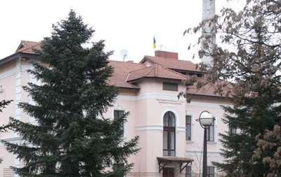 Турчинов перенес представительство президента Украины из Крыма в Херсон