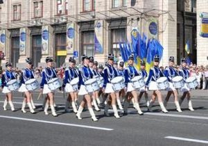 новости Киева - День Европы - Парад барабанщиц открыл День Европы в центре Киева