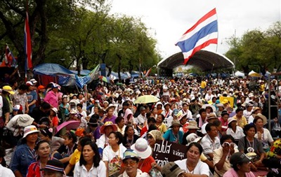 У Таїланді військові закликали всіх демонстрантів розходитися по домівках