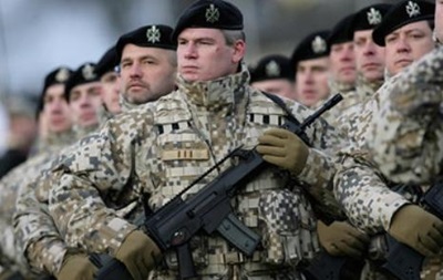 СМИ: Латвия рассмотрит возможность участия в военных учениях в Украине