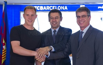 Официально: Барселона усилилась молодым голкипером из Германии