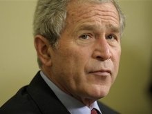 Джорджу Бушу удалили доброкачественные новообразования