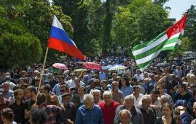 В Абхазії опозиція сформує  уряд довіри і народної згоди 