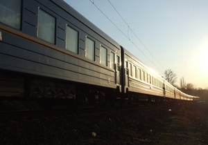 В Черниговской области под колесами поезда погиб 26-летний мужчина