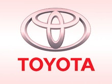 Спад на автомобильных рынках ударил по Тойоте