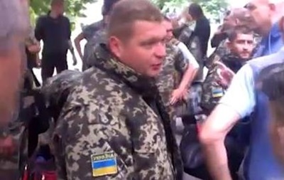 Как сдавались пограничники в Луганске - видео