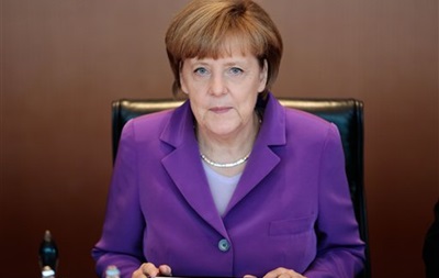 Меркель поужинает с Порошенко