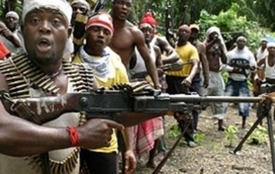 В Нигерии переодетые в армейскую форму боевики убили 200 человек 