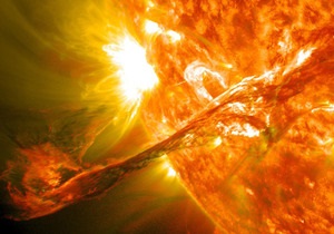Магнитные полюса Солнца вскоре поменяются местами