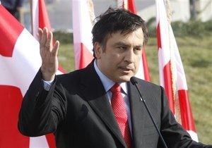 Саакашвили предупредил Запад о последствиях возвращения Грузии в сферу влияния России