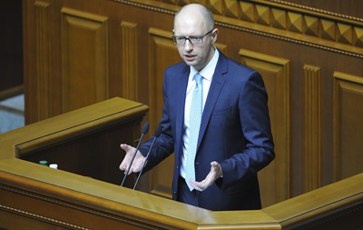 Яценюк отчитается в Раде о газовых переговорах