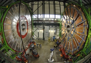 Новости науки - большой адронный коллайдер: Физики ЦЕРН обнаружили еще одну  уязвимость  темной материи