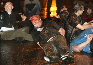Фотогалерея: Темная ночь. В Тбилиси спецназ разогнал акцию противников Саакашвили